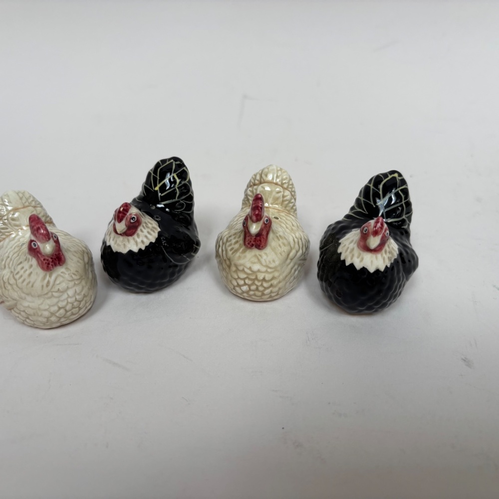 Rooster and Hen Salt and Pepper Shakers